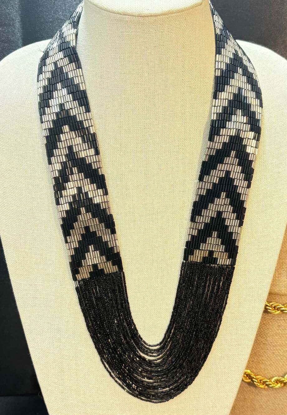 NOS Black Silver Beaded Bib Necklace 28–32”